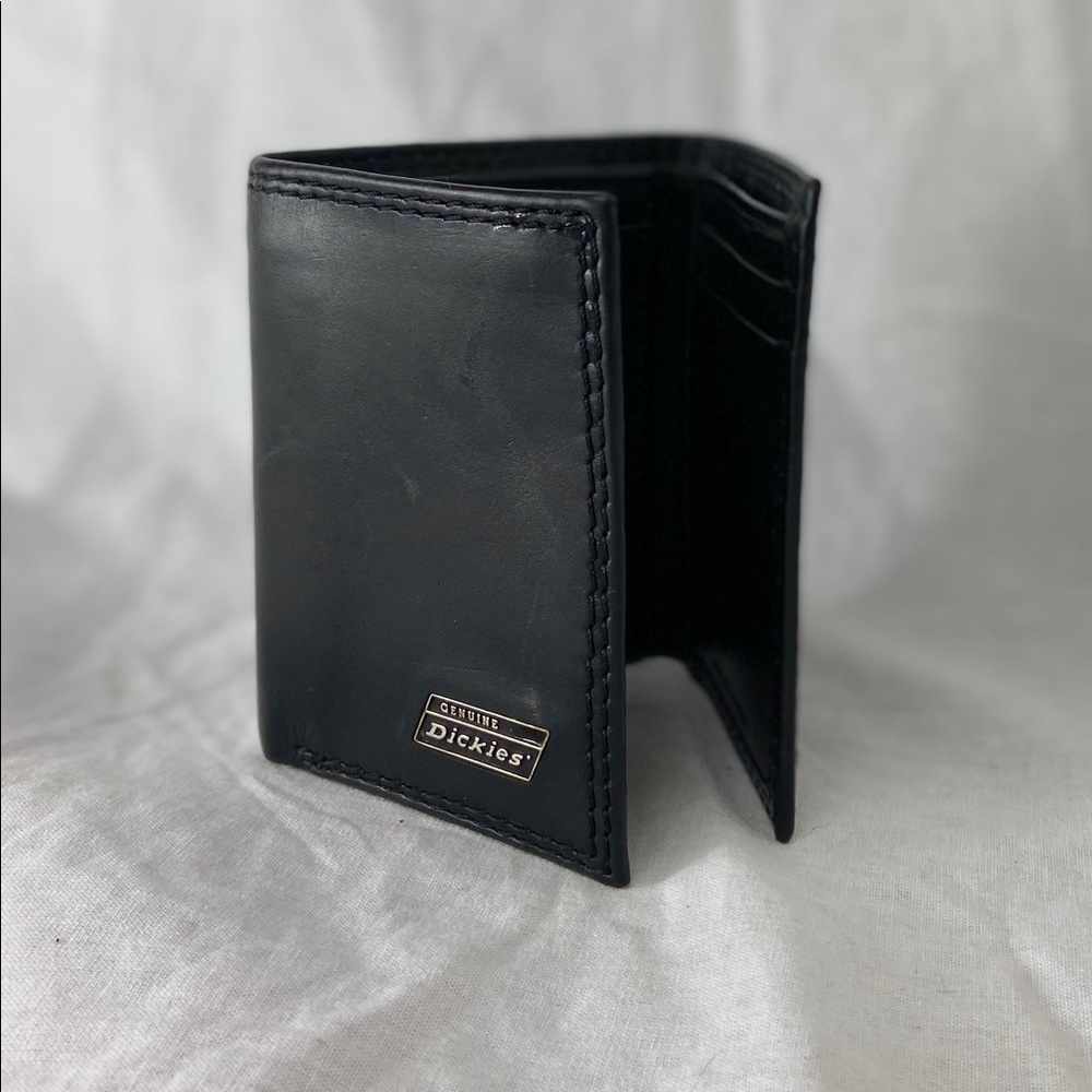 Dickies leather wallet